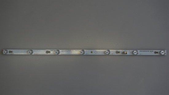 Picture of OEM32LB34_LED3030_V0.7_20141113, ZM-GS-08 4C-LB320T-ZM6 589 Y0027, MT3151A05-5-XC-5, 32S3750, TCL 32 LED TV BACK LIGHT