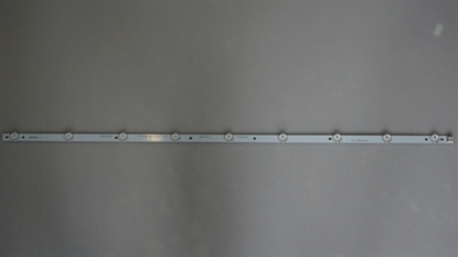 Picture of IC-A-CNBW40D431, M90-A2-J, 4640CL066, E306084, P/N 72002092, P/N 72001831, DWM40F3G1, TW-78801-C040D, WESTINGHOUSE 40 LED TV BACK LIGHT, WESTINGHOUSE LED TV BACK LIGHT